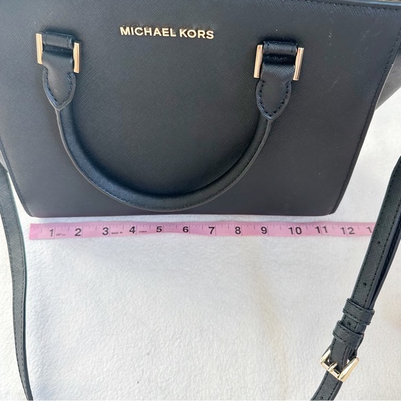 Michael Kors Selma Medium Top Zip Black Saffiano Leather Satchel Bag - Picture 9 of 16